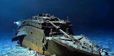 关于泰坦尼克号沉没之谜的版本有哪些