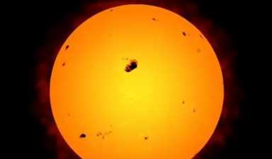 太阳黑子发生在它的，太阳出现巨型黑子的原因