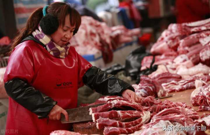 买猪肉时，鲜肉和排酸肉有啥不同？区别不止一点点，搞明白再买