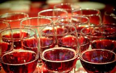 如何喝红酒 红酒的正确喝法（红酒怎么喝才是最正确的方法）(3)
