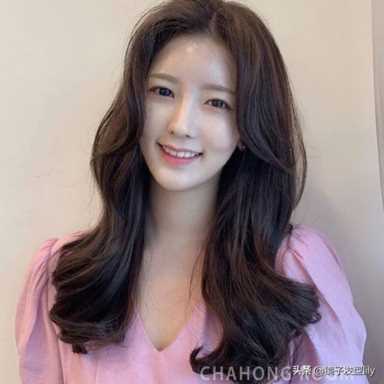 韩式发型图片女（最美大波浪发型19款）(14)