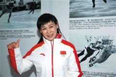 中国第一枚冬奥金牌获得者是谁（中国是哪一年参加奥运会的）