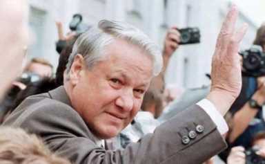 叶利钦当了4年总统，感觉力不从心想隐退，为何最后选择连任？