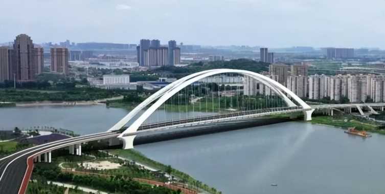 武汉大桥是谁设计建造的（武汉大桥有哪些大桥）