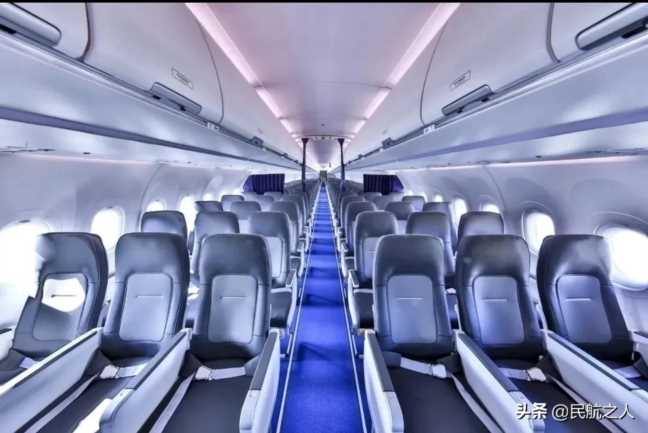飞机上如何挑选最舒适座位？空姐都不一定知道的如此全面