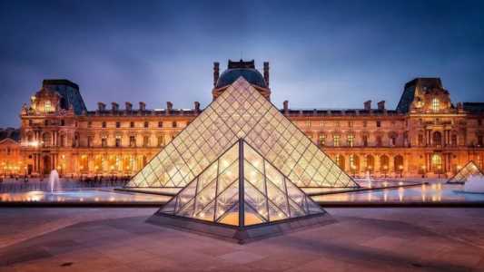 卢浮宫：世界著名博物馆，其中的镇馆三宝你知道是哪三宝吗？