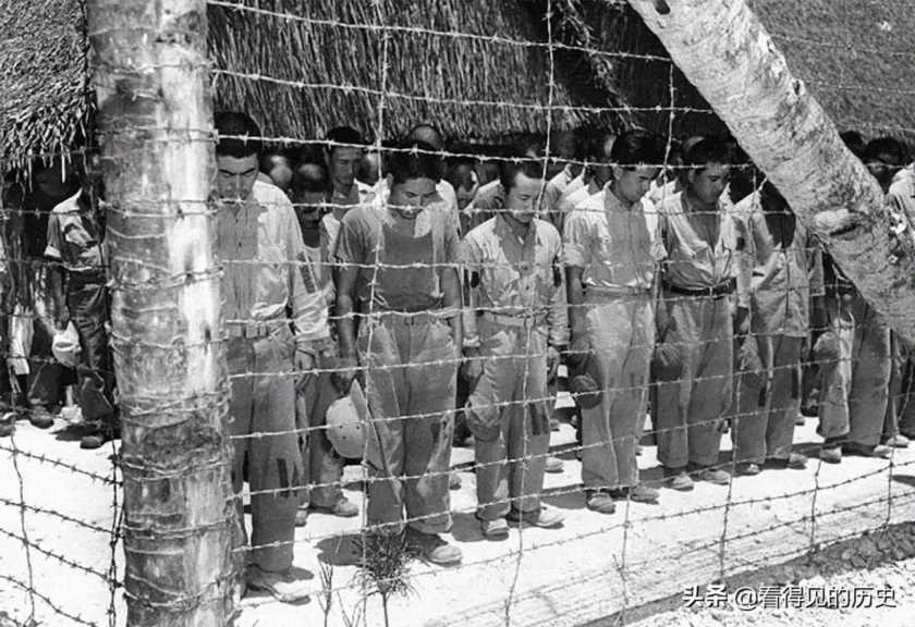 1945年8月15日 日本鬼子宣布无条件投降了