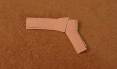 小孩折纸玩具简单做法，儿童玩具折纸枪的折法图解