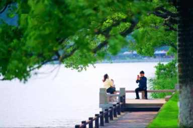 湖州市的湖叫什么湖，浙江最著名的湖