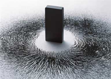 为什么磁铁同性相斥，磁铁的磁性是什么原理