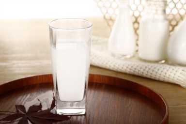 驼奶什么时间喝效果最佳，驼奶钙片有什么作用与功效