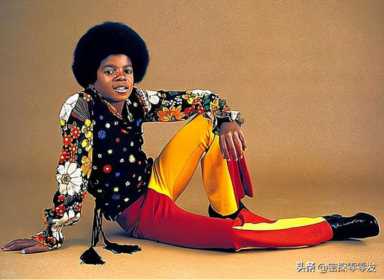 杰克逊为什么整形 ，迈克尔杰克逊黑人时期照片