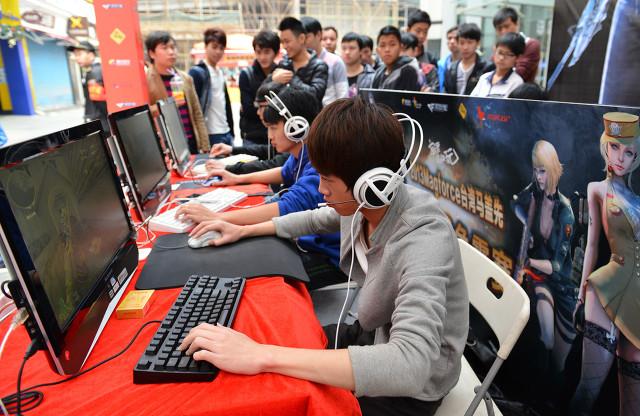 俄媒评论中国限制电子游戏，单机经典老游戏魂斗罗