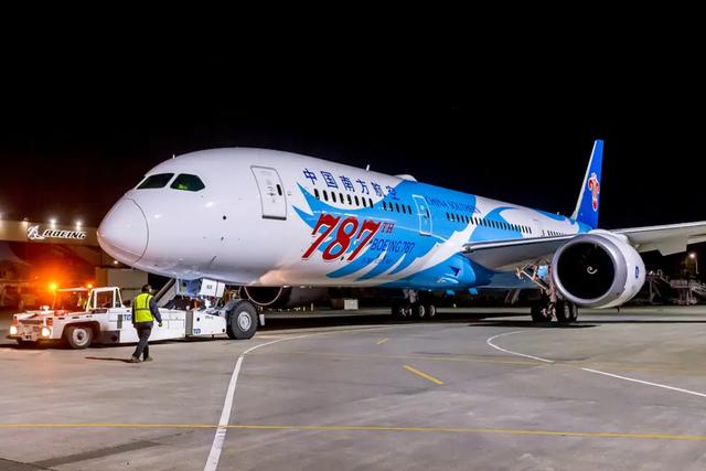 波音737系列客机的安全性如何，波音737max坠机事件