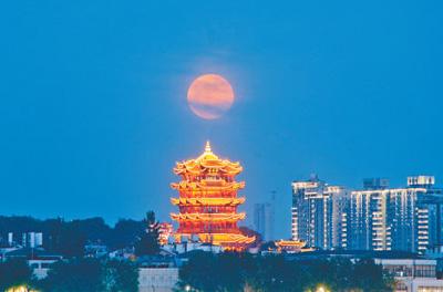 超级月亮是什么，武汉的月亮在哪个方向