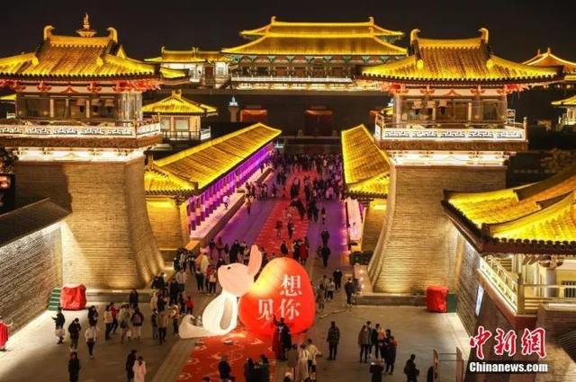 北京关闭景区77家，春节旅游市场现状分析