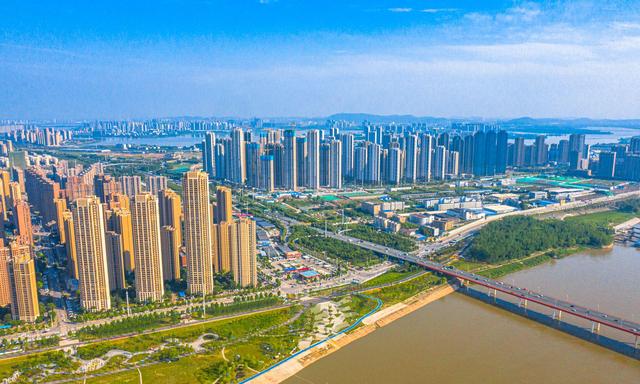 中国最新城市分级，15个副省级城市排名列表