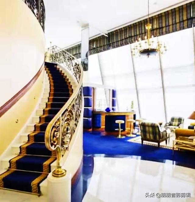 迪拜帆船酒店价值多少个亿
