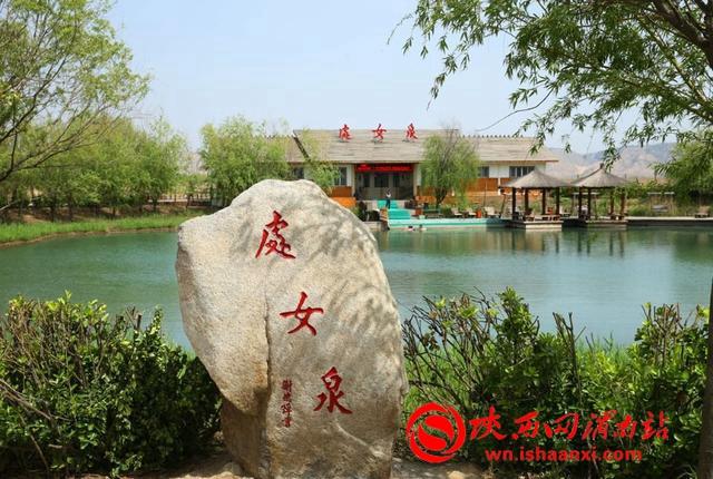 黄河源头采取水样中国黄河旅游大会8月中旬在合阳举办（组图）