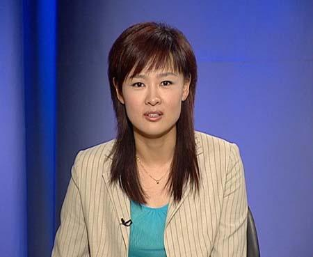 从央视主播到带货网红，李小萌被指责丢脸，她的回应显示高情商