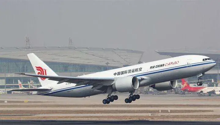 波音777 200客机性能参数