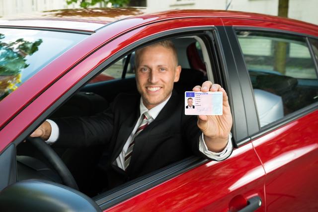 驾照6年到期异地换证流程，异地换驾驶证需要哪些手续办理
