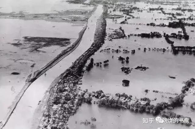 黄河最后流入哪个海，长江最后流经哪个市