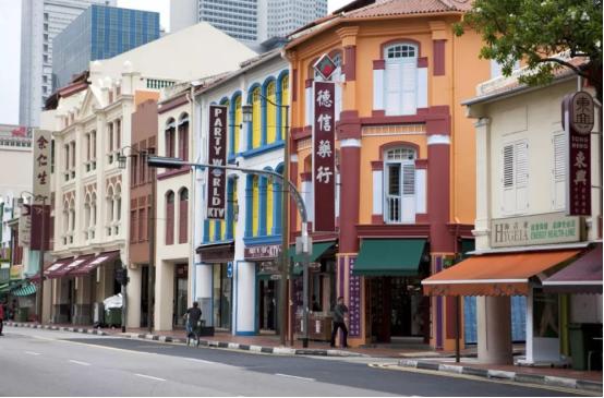 新加坡说什么语言为主，英语为什么是第一语言