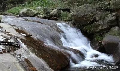 百丈岩瀑布，被旅游专家确认为华东地区最大的瀑布