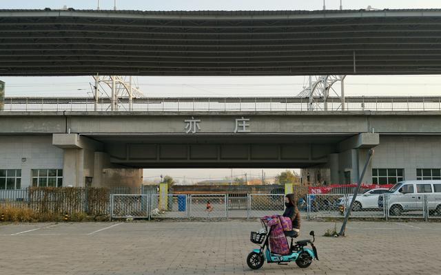 亦庄火车站建成十年未开通 官方回复：此站用于火车日常维护工作